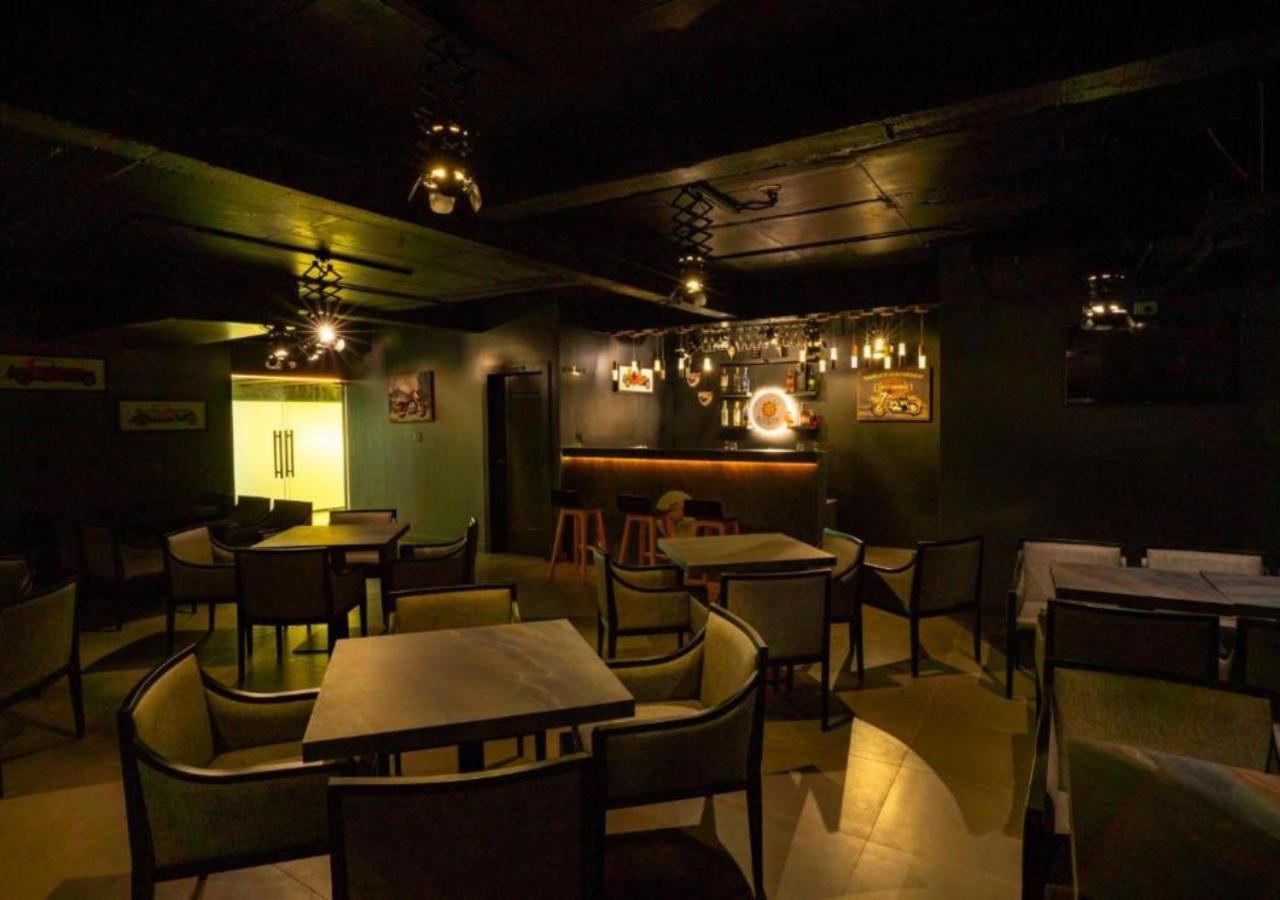 Hotel Visakka Palani Екстер'єр фото
