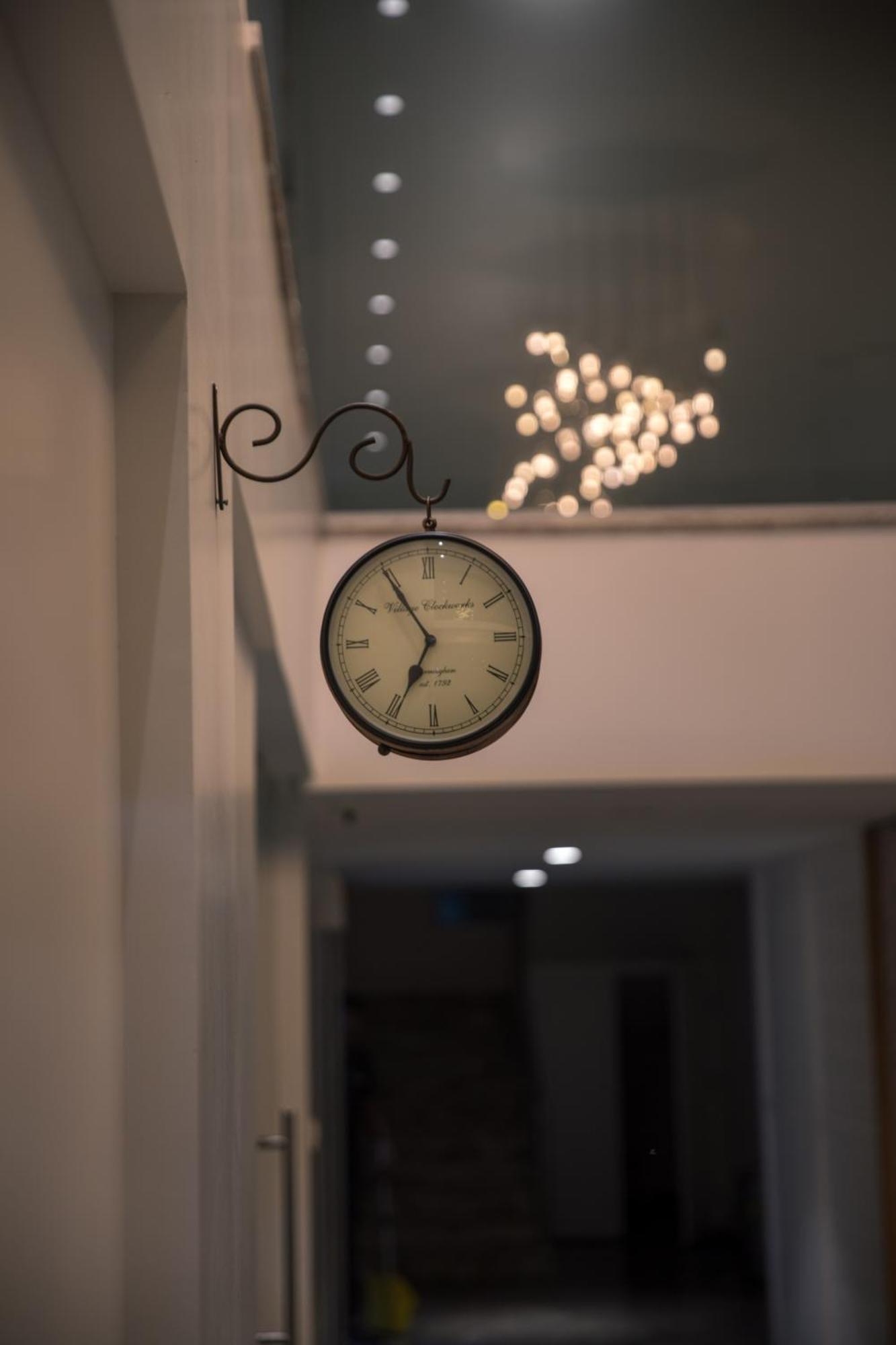 Hotel Visakka Palani Екстер'єр фото